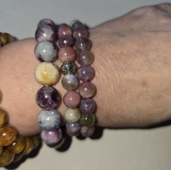 8mm Unicorn and Pink Opal Bracelet - Picture 7 of 9